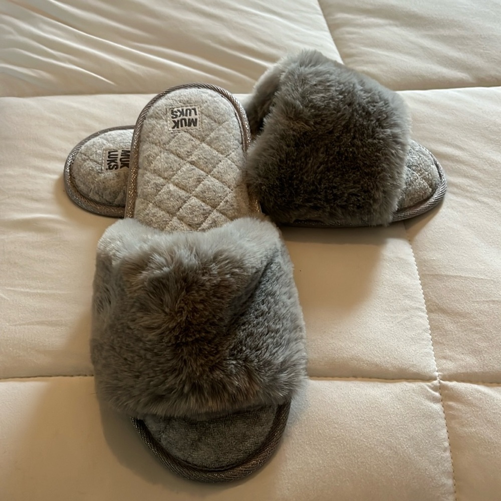 Muk luks women’s slippers